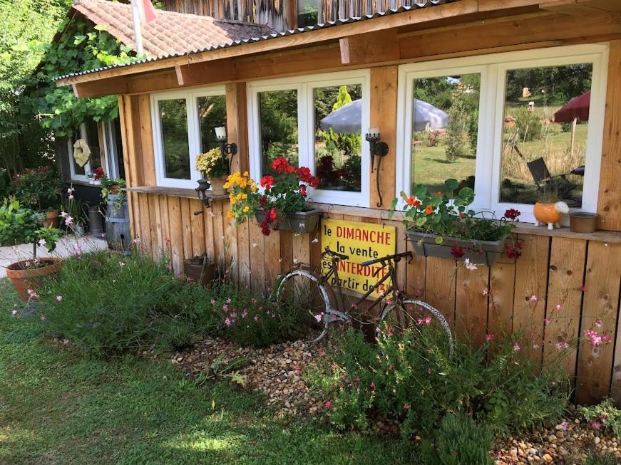 Bed And B Les Truffieres Bed & Breakfast Tremolat Exterior photo